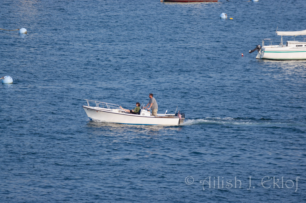 Boaters off Fort Sewell